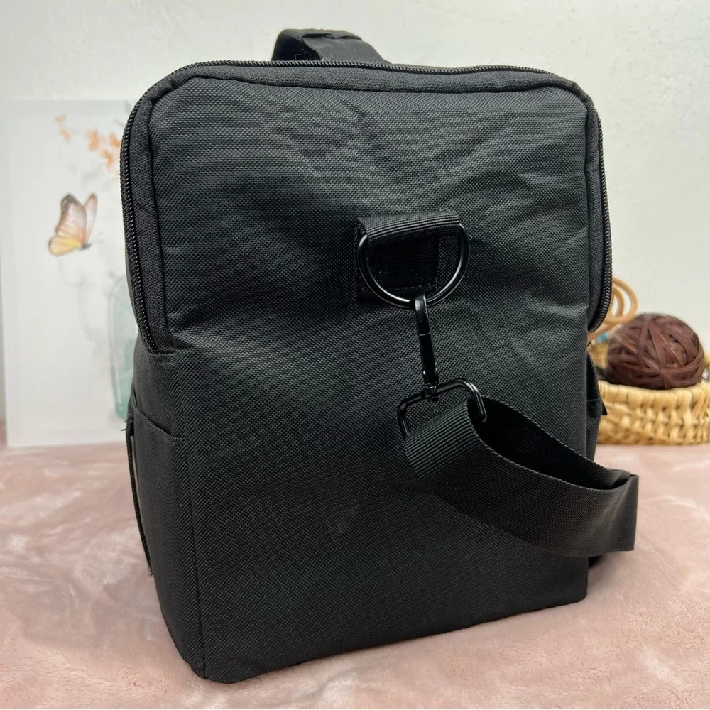 Large Cosmetic Organizer with Handle, Color: Black